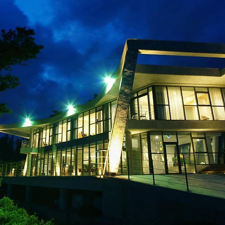 Jeju Bom Stay Seogwipo Exterior photo