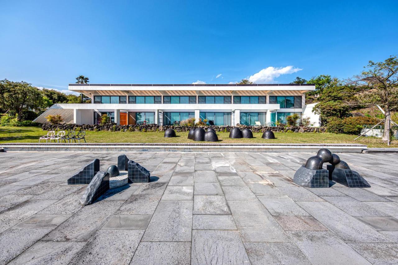 Jeju Bom Stay Seogwipo Exterior photo