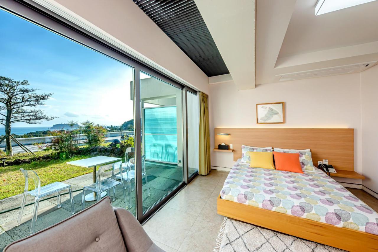Jeju Bom Stay Seogwipo Exterior photo