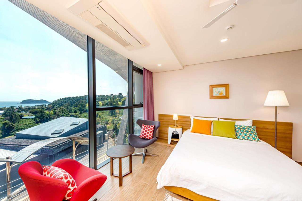 Jeju Bom Stay Seogwipo Exterior photo